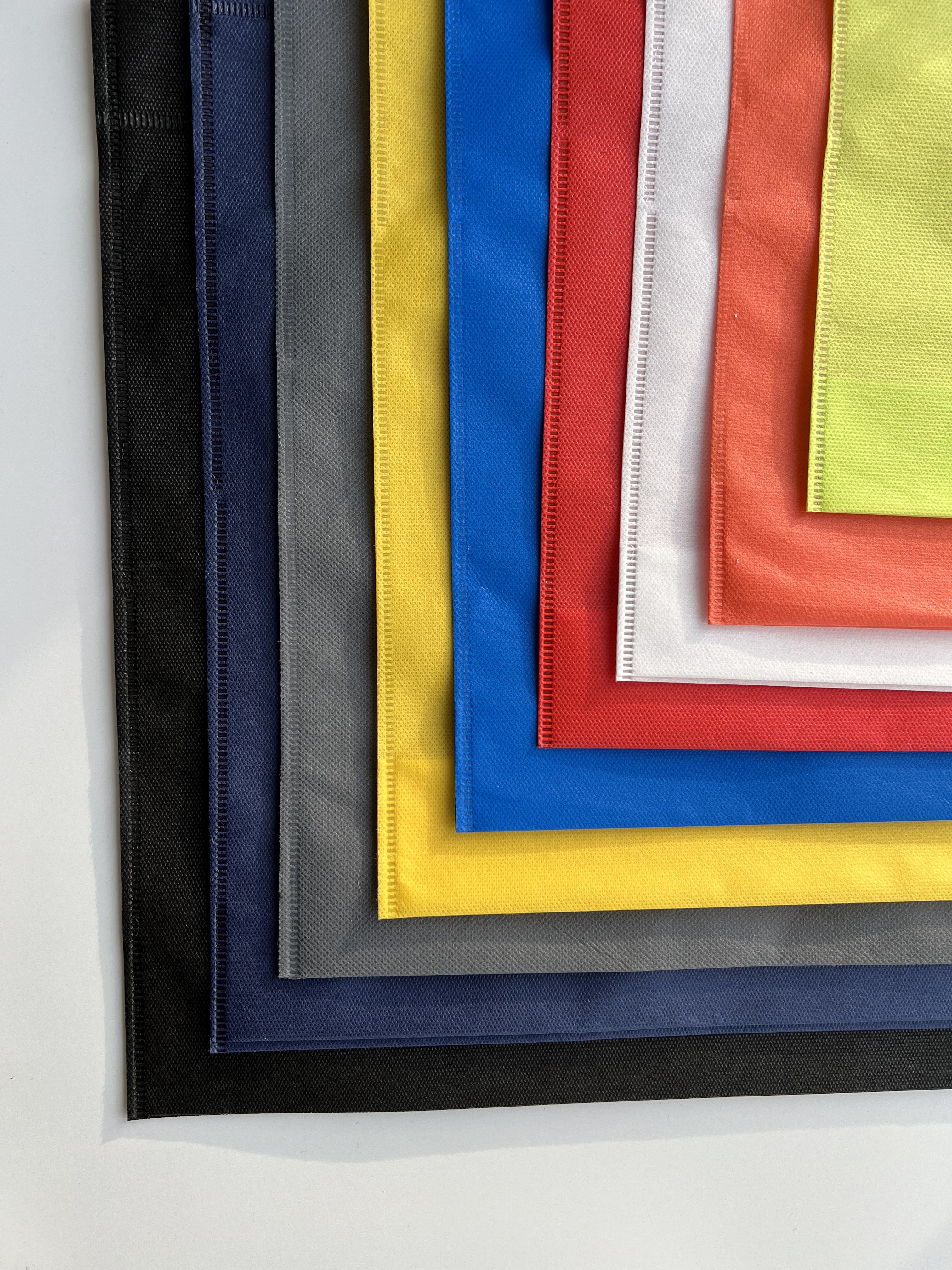 Сумка-шоппер "Спанбонд" черный